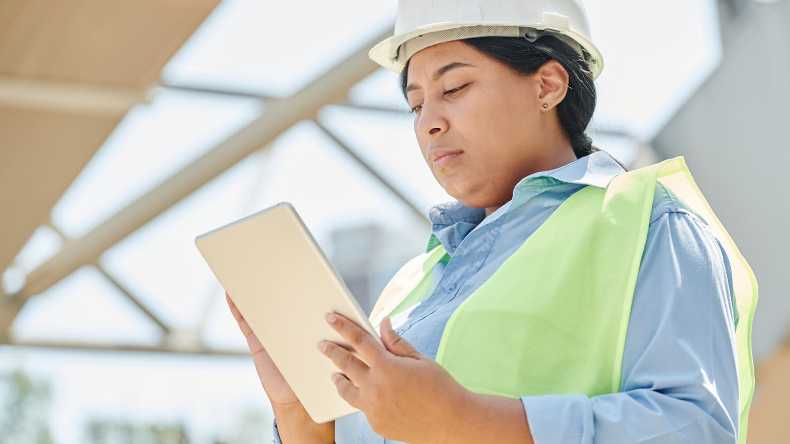 5 Signs Your Company Has Outgrown Spreadsheet-Based Compliance